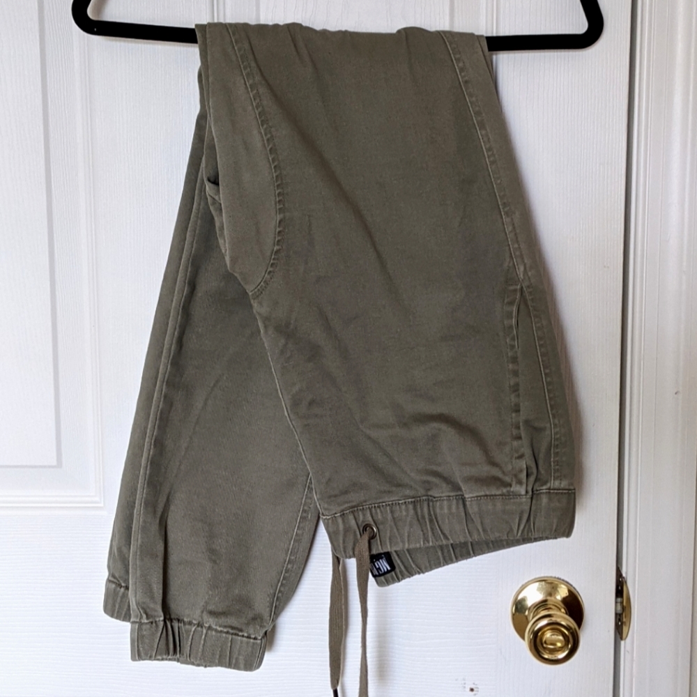 MG Black Label Light Green 32/M Joggers Slim